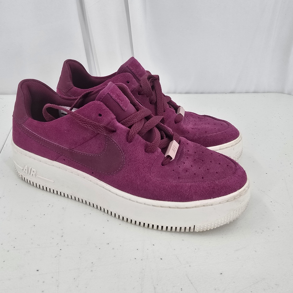 Nike Air Force 1 AF1 Sage Low True Berry Plum Purple‎ Women's Size 9 AR5339-600.